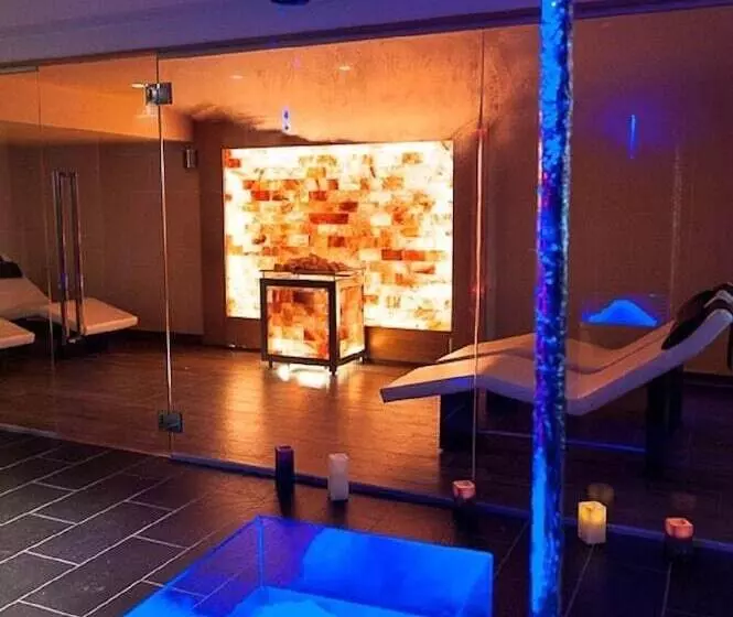 Отель Cristiania