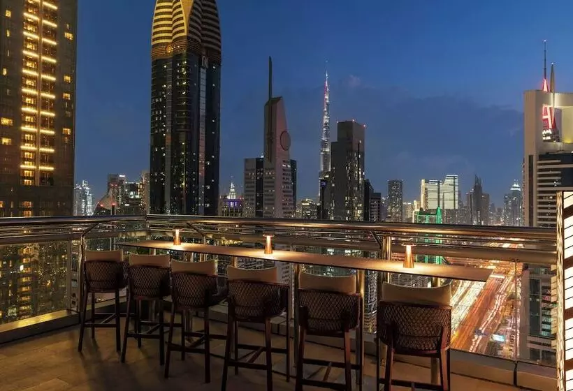 هتل Four Points By Sheraton Sheikh Zayed Road