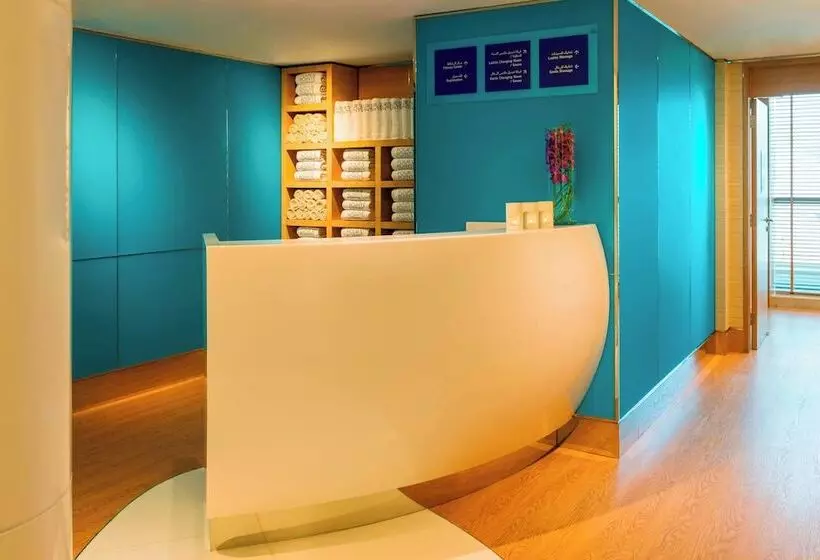 هتل Four Points By Sheraton Sheikh Zayed Road