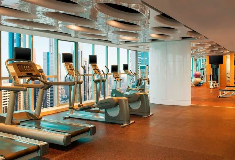 هتل Four Points By Sheraton Sheikh Zayed Road