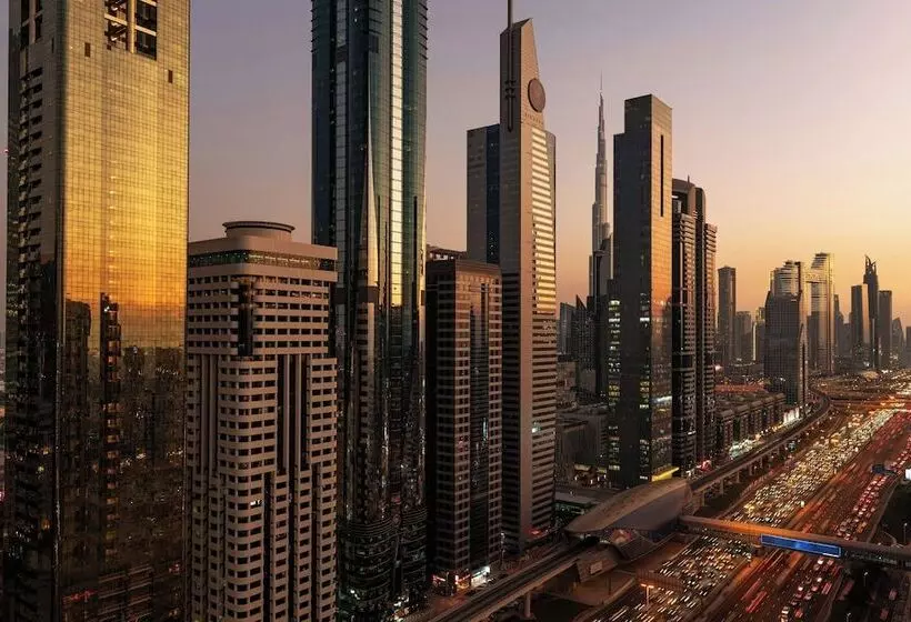 هتل Four Points By Sheraton Sheikh Zayed Road