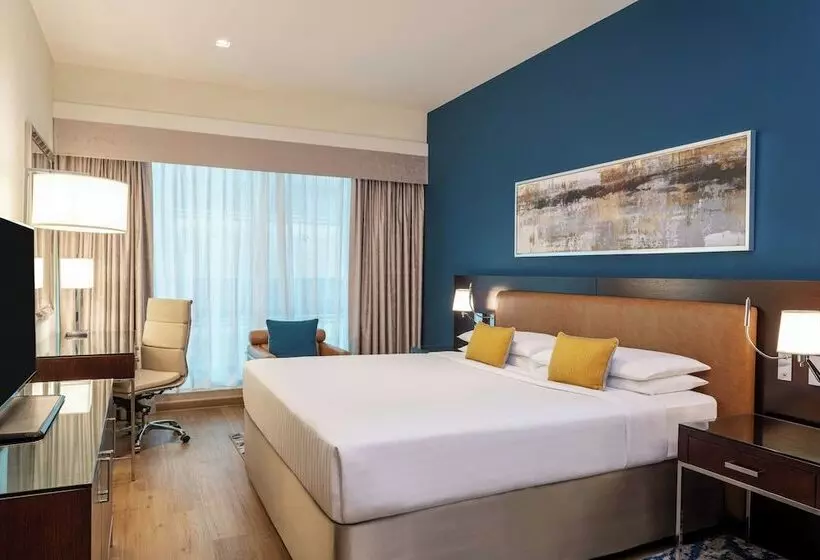 هتل Four Points By Sheraton Sheikh Zayed Road