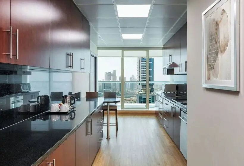 هتل Four Points By Sheraton Sheikh Zayed Road