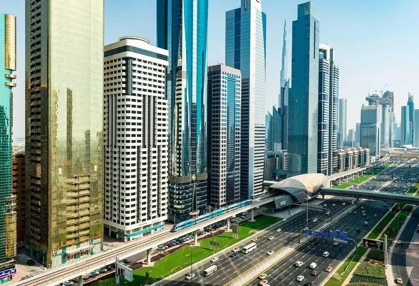 هتل Four Points By Sheraton Sheikh Zayed Road