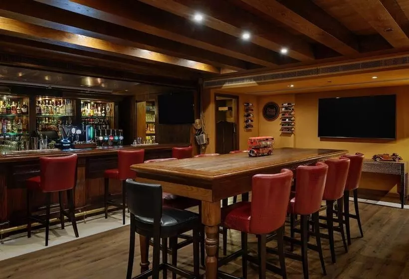 هتل Four Points By Sheraton Sheikh Zayed Road