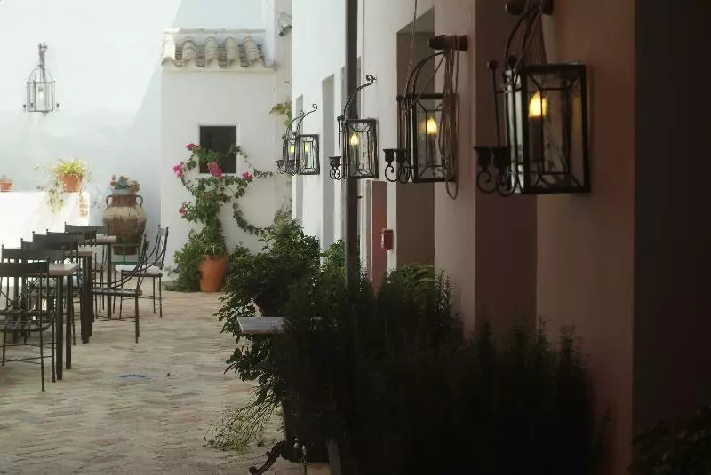 هتل La Casona De Calderon Gastronomic & Boutique