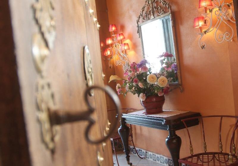 בית מלון כפרי La Casona De Calderon Gastronomic & Boutique