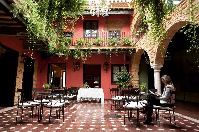 هتل La Casona De Calderon Gastronomic & Boutique