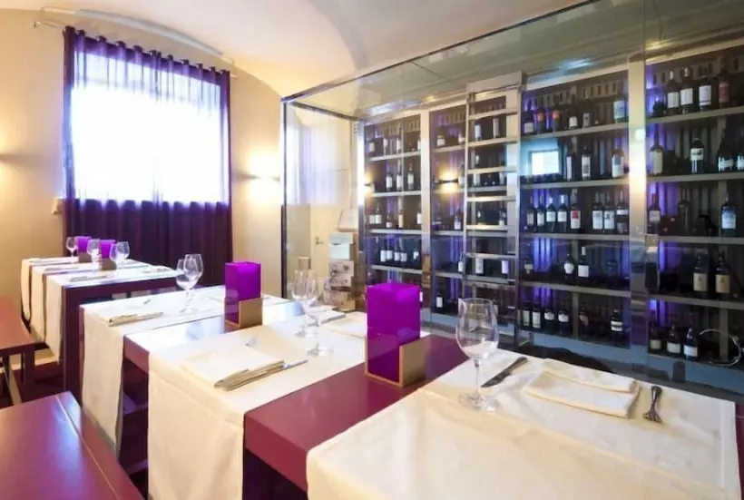 Hotel M'ar De Ar Aqueduto