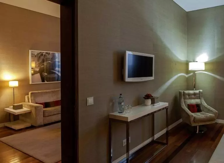 Hotel M'ar De Ar Aqueduto