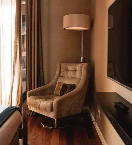 Hotel M'ar De Ar Aqueduto