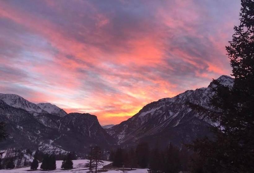 ホテル Villaggio Olympic Centre