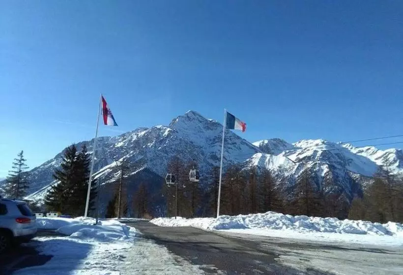 酒店 Villaggio Olympic Centre