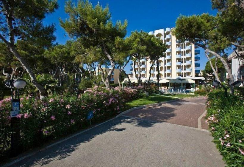 בית מלון כפרי Parco Dei Principi