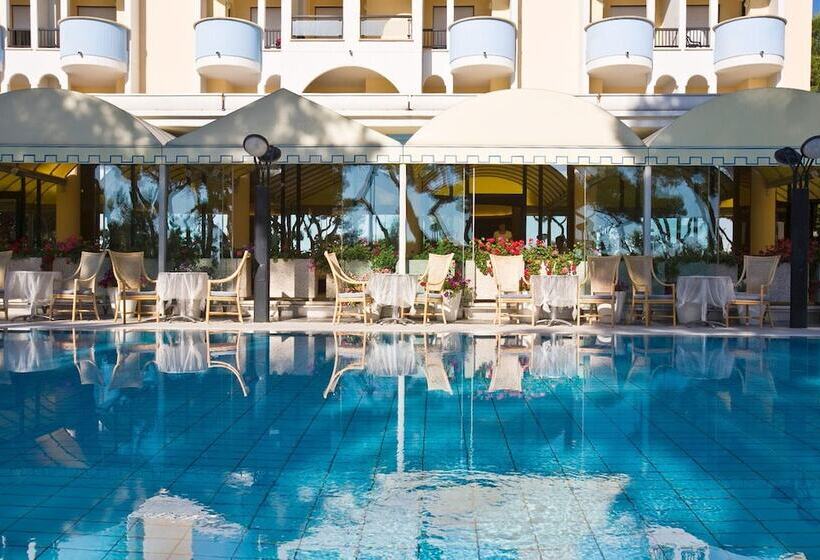 בית מלון כפרי Parco Dei Principi