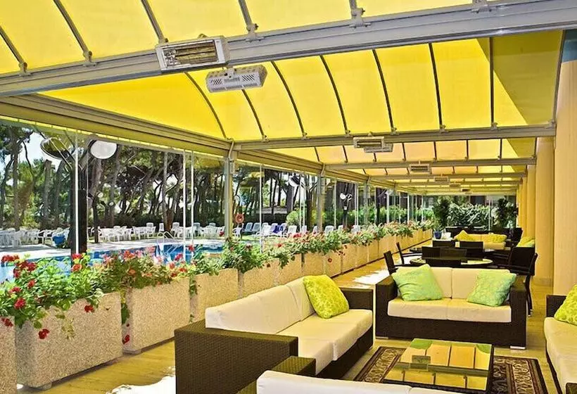 Отель Parco Dei Principi