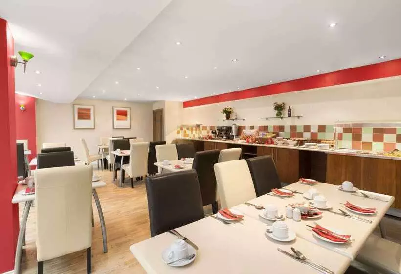 Hotel Ramada By Wyndham Hounslow  Heathrow East