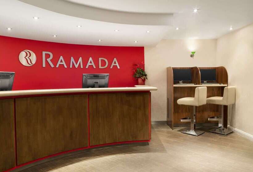 בית מלון כפרי Ramada By Wyndham Hounslow  Heathrow East