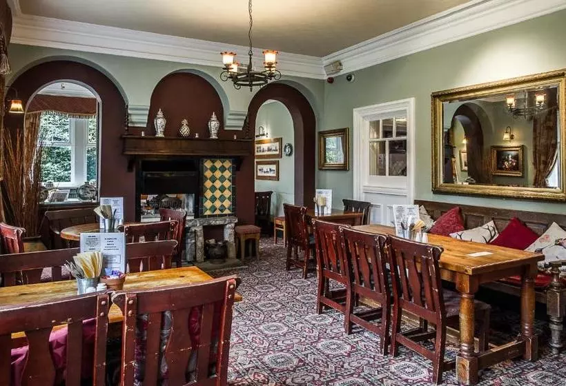 Отель The Rambler Inn & Holiday Cottage