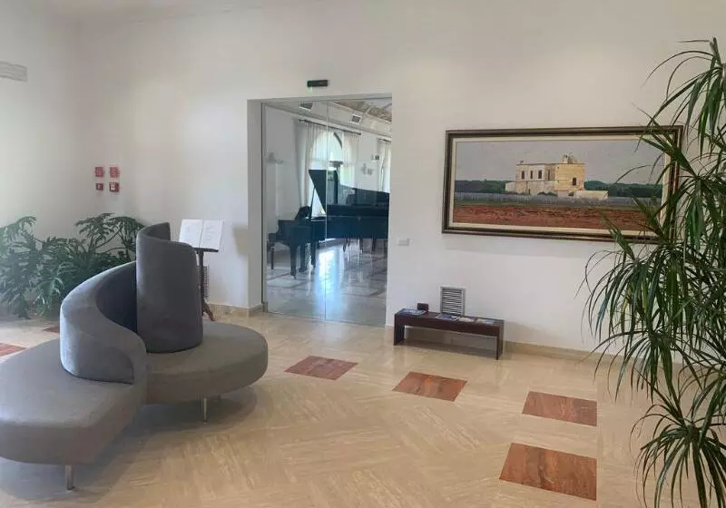 Отель Amaregold Tenuta La Baronessa