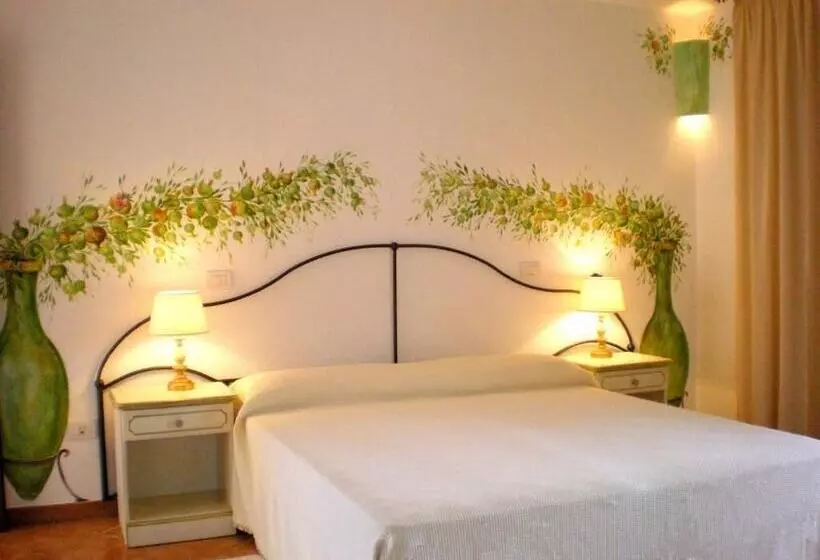 La Jacia Hotel & Resort