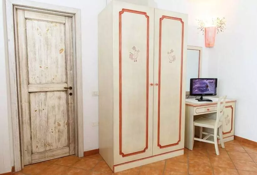 La Jacia Hotel & Resort