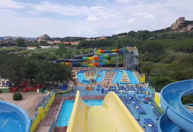 La Jacia Hotel & Resort