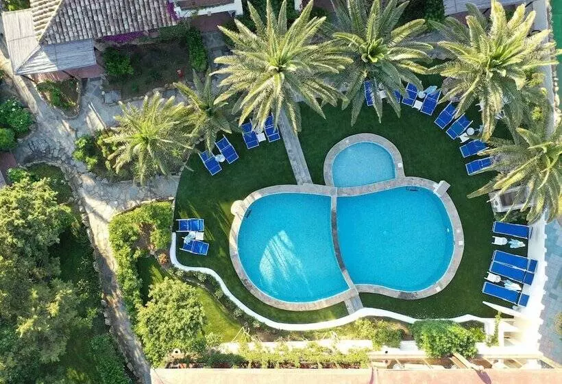 La Jacia Hotel & Resort