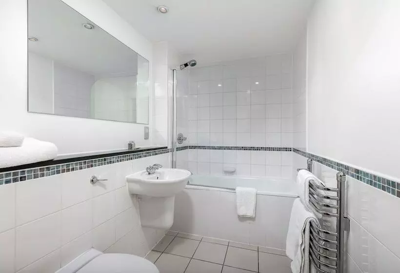 Marlin Apartments London City   Queen Street