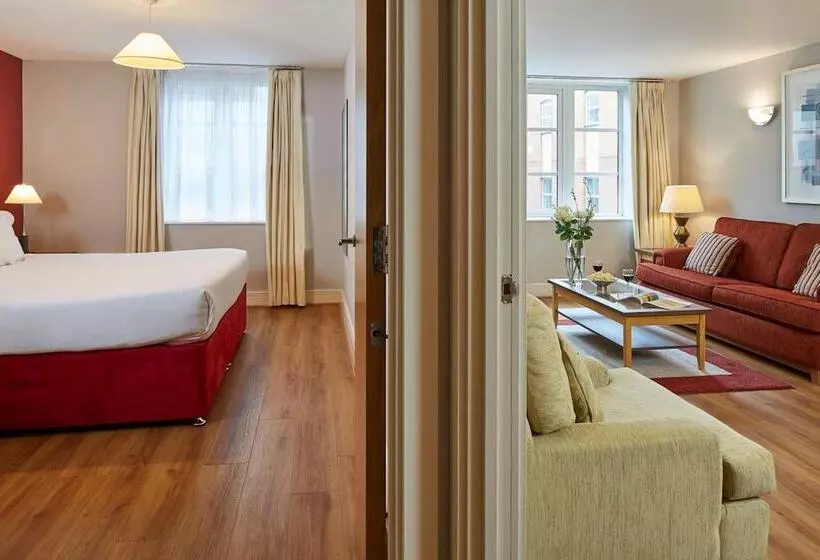 Marlin Apartments London City   Queen Street