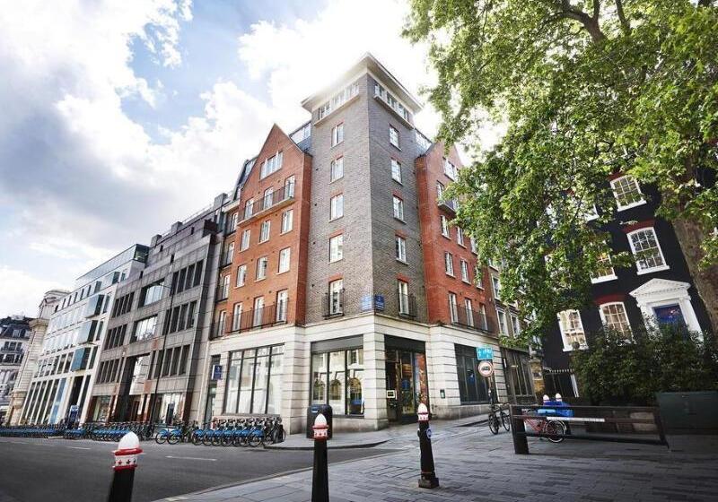 Marlin Apartments London City   Queen Street