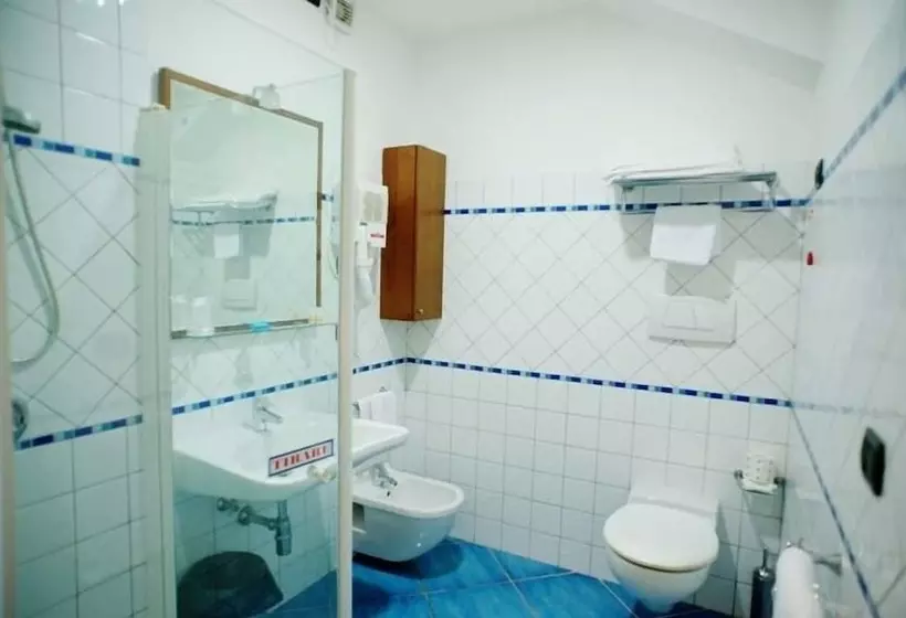 Residence Costa Di Kair Ed Din