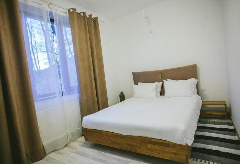 旅馆 Dominion Relax Club