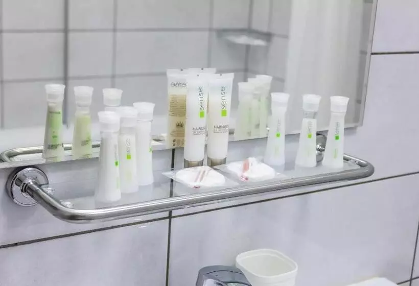 Retkeilymaja Dominion Relax Club