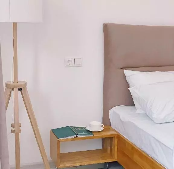 Retkeilymaja Dominion Relax Club