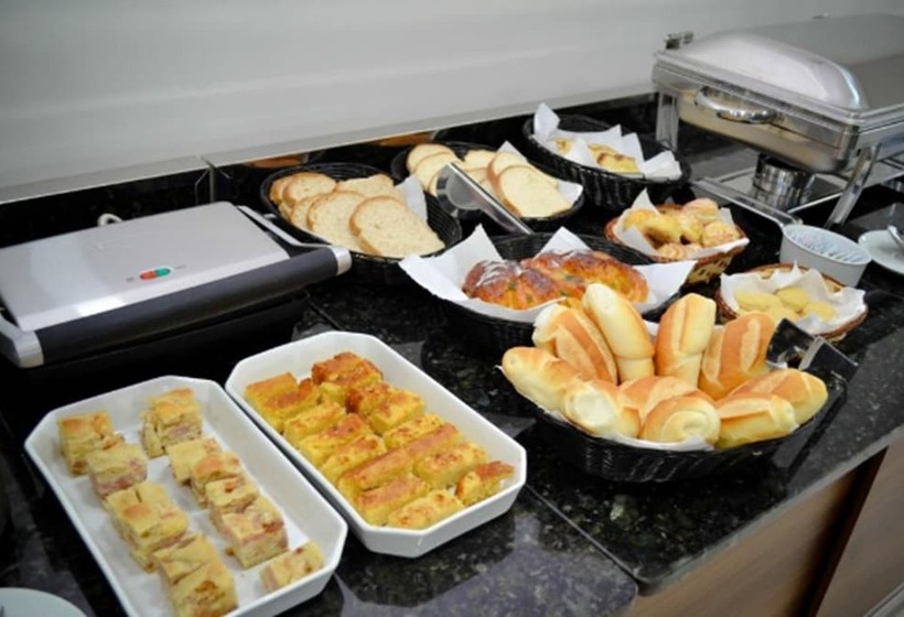 בית מלון כפרי Evidence