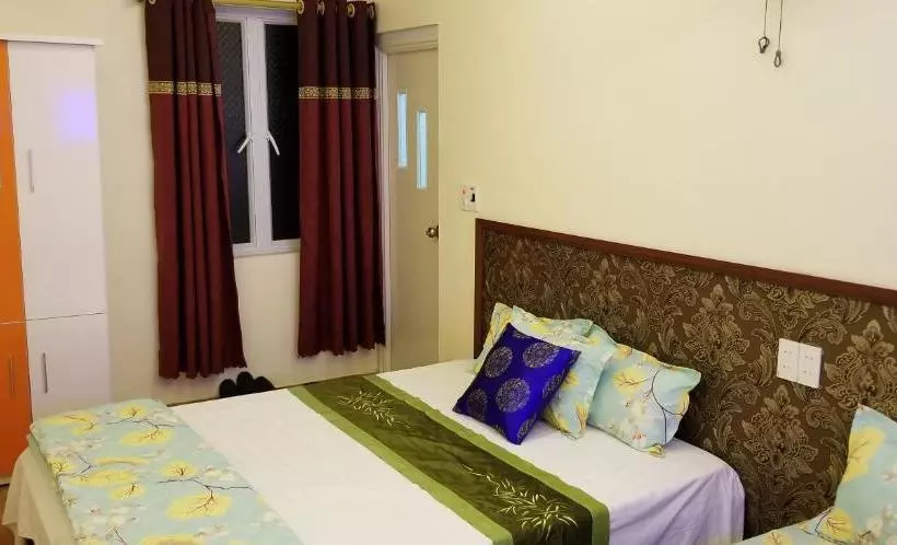 هتل May Hostel