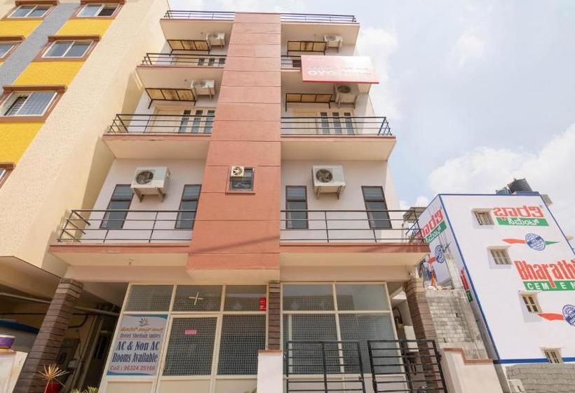 Отель Oyo 10242  Shelton Suites