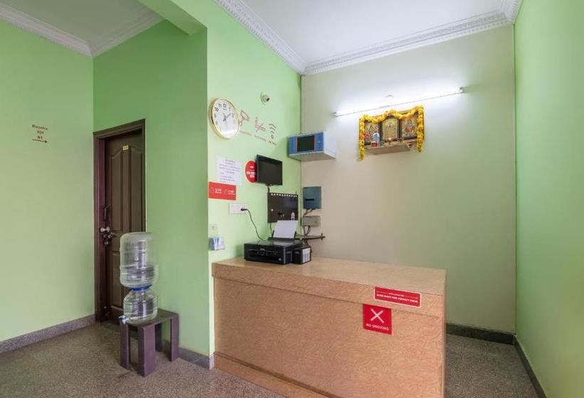 Отель Oyo 10242  Shelton Suites