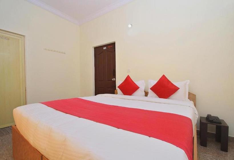 Отель Oyo 10242  Shelton Suites