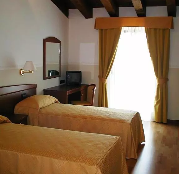 Hotelli Ristorante Pedrocchi