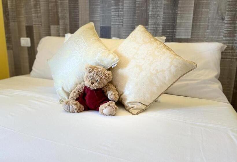 פנסיון B&b With Pool La Montaldina Piemonte