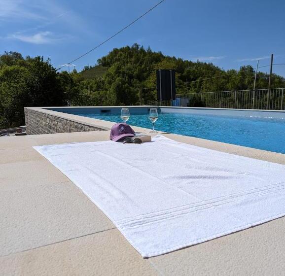 פנסיון B&b With Pool La Montaldina Piemonte