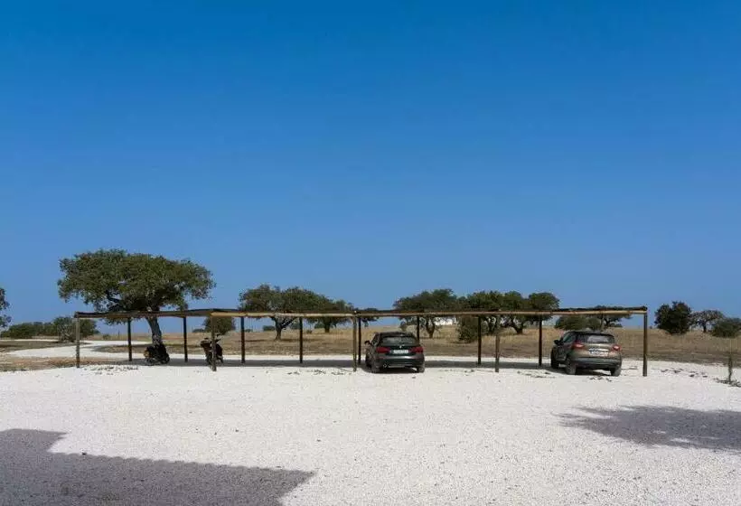 Majatalo Change The World   Herdade Monte Do Peral