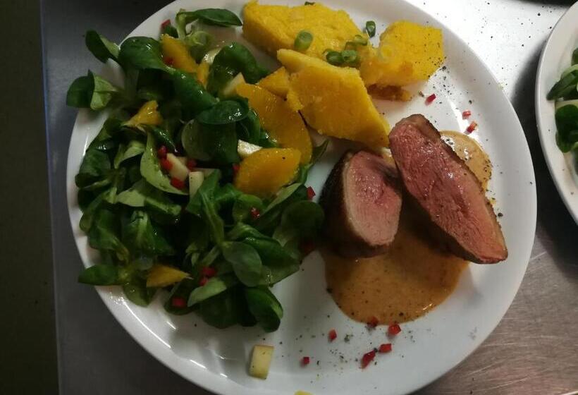 ペンション Wirtshaus Neuenkirchen