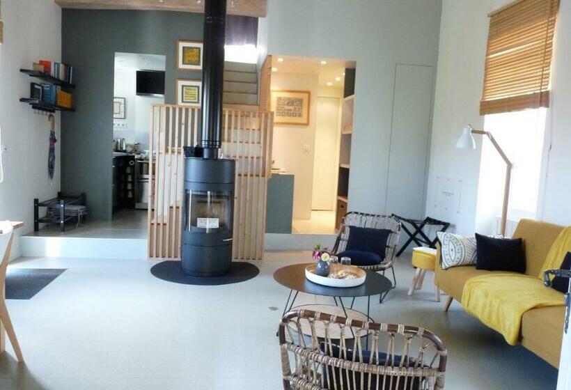 민박 La Maison De Madame Baudy