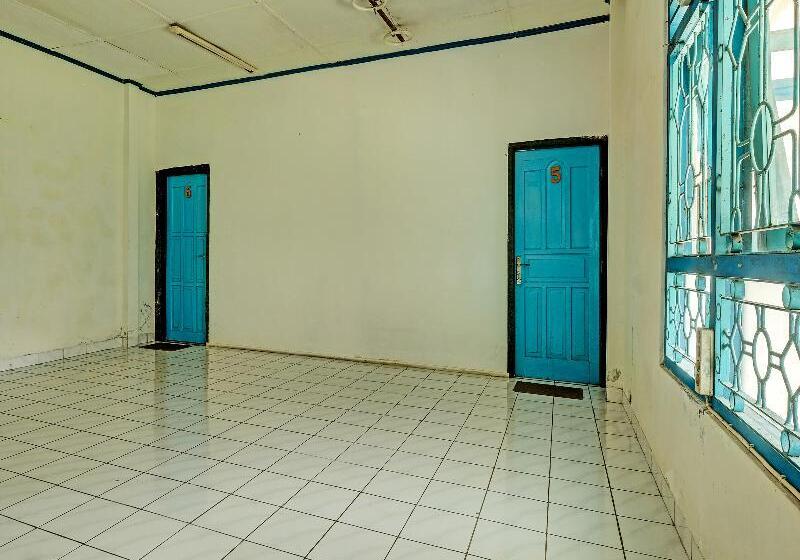 Hotel Spot On 2275 Omah Jm