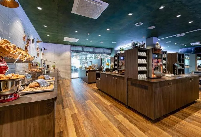 Hotelli Ibis Styles Hamburg Barmbek