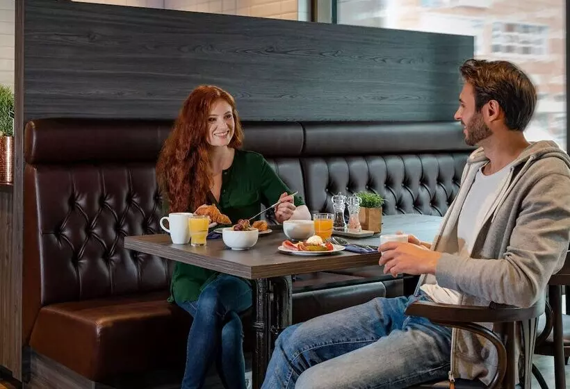 Hotelli Ibis Styles Hamburg Barmbek