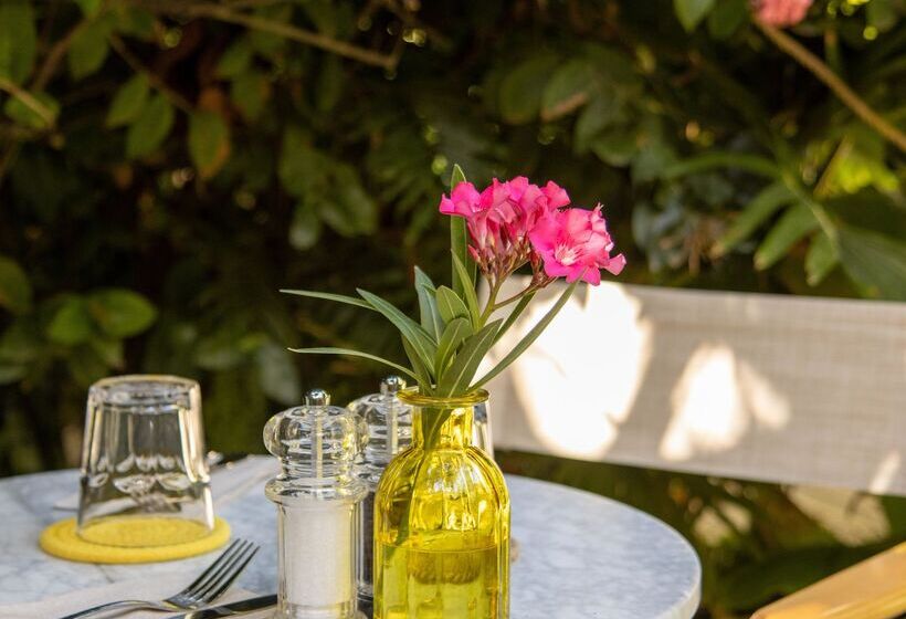 Boardwalk Boutique Hotel Aruba Adults Only